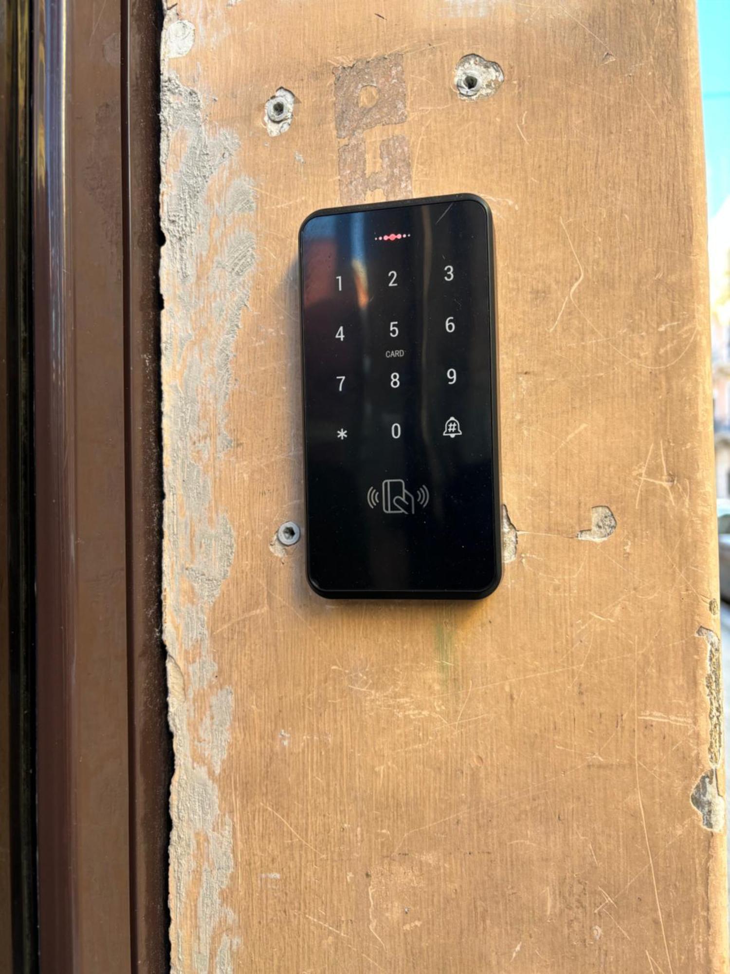 Your Home, In The Center Of Apartment *